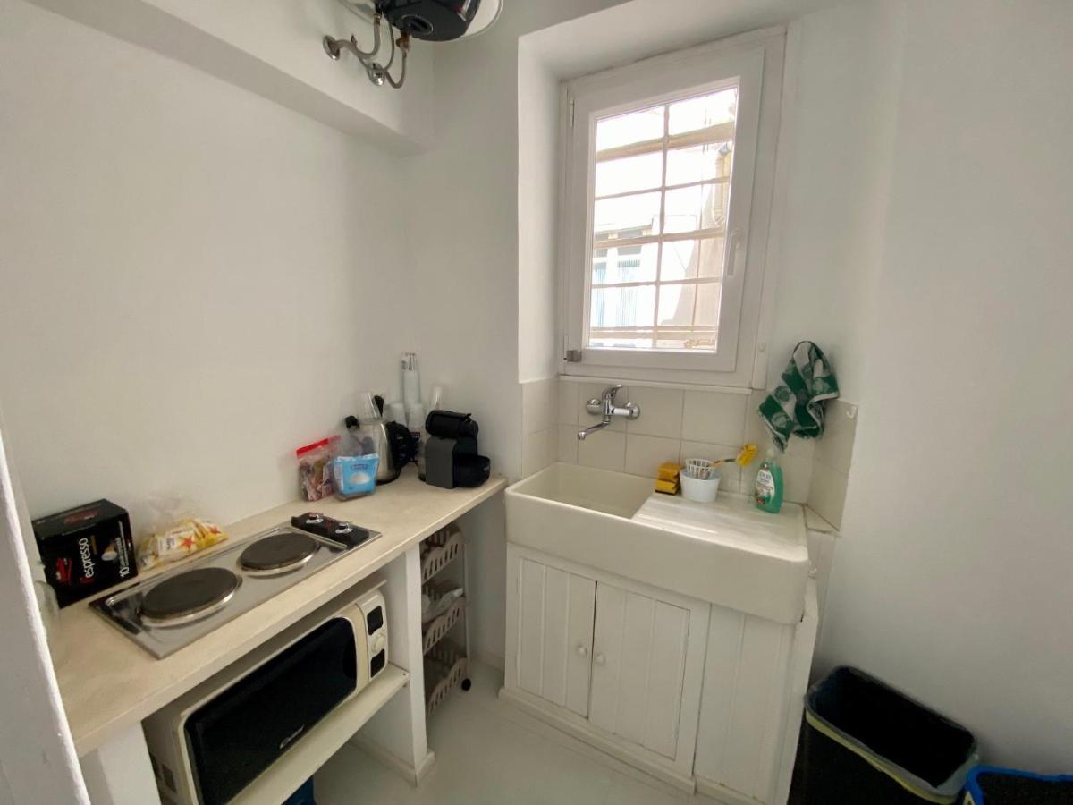 Frezza Business Office & Lounge Rom