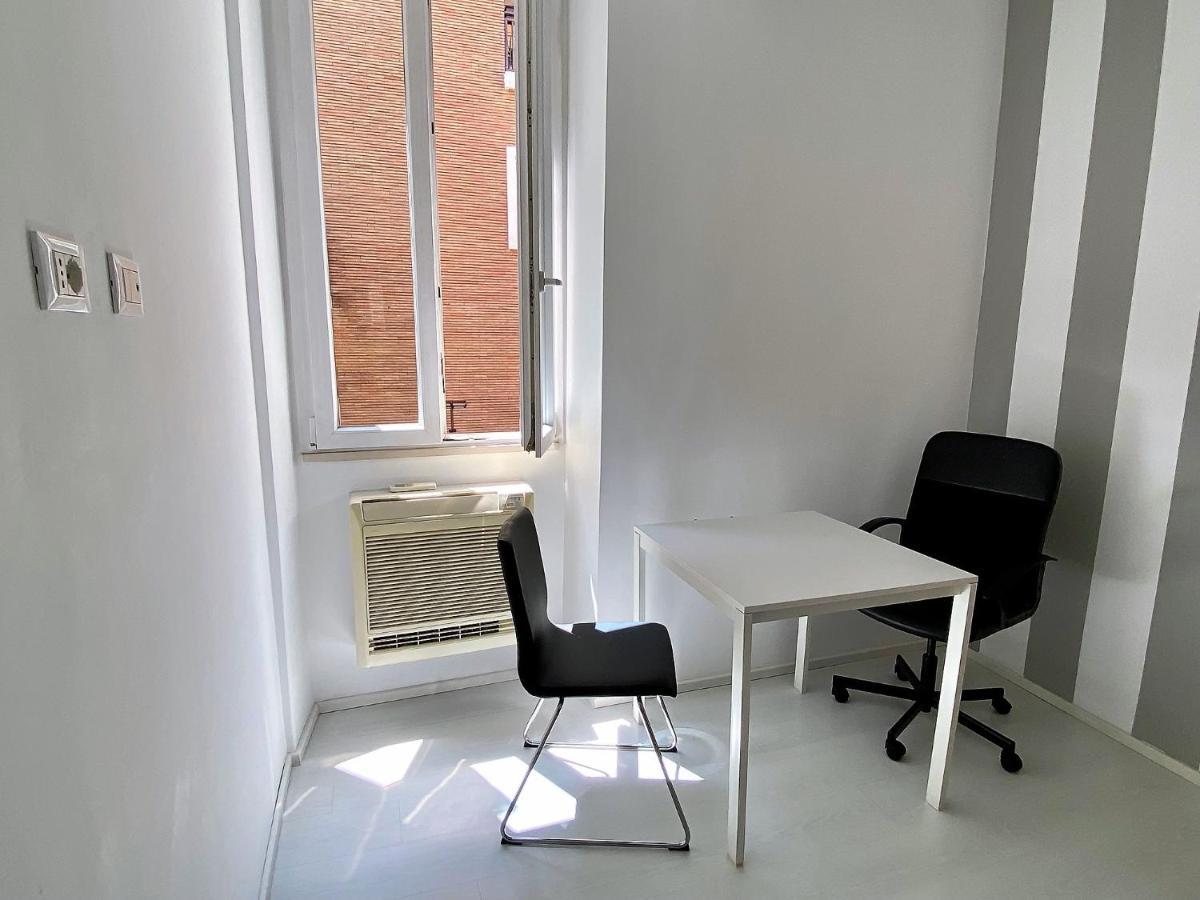 Frezza Business Office & Lounge Apartamento