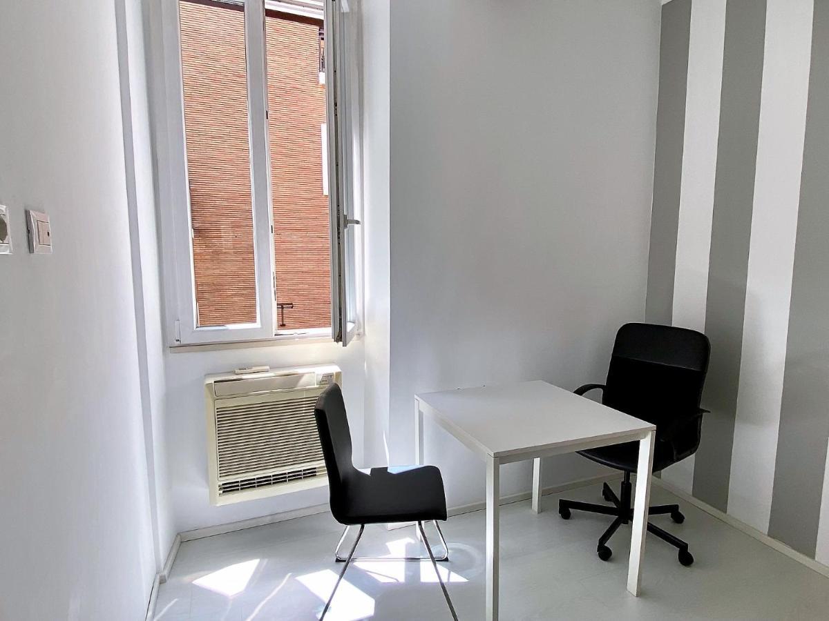Frezza Business Office & Lounge Apartamento *